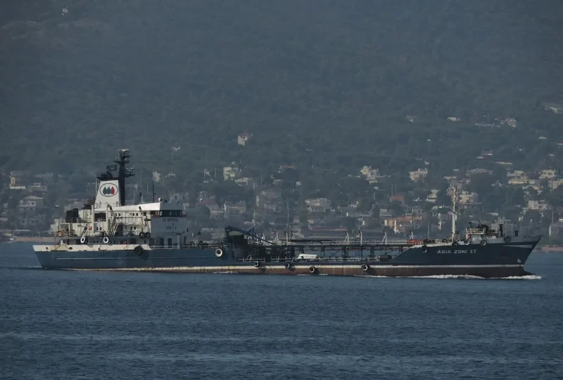 AGIA ZONI II Tanker IMO 7126152 photo 4