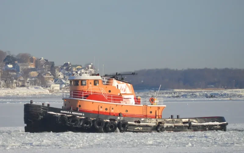 HAROLD A.REINAUER II Tug Boat IMO 7129489 photo 8