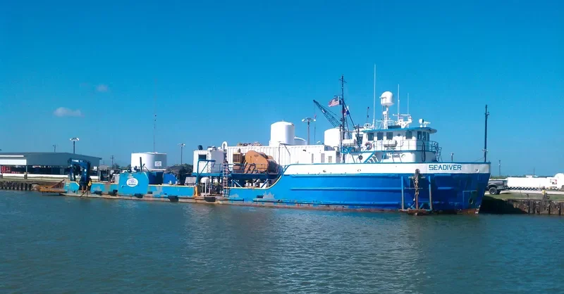 SEADIVER Offshore Vessel IMO 7129506 photo 2