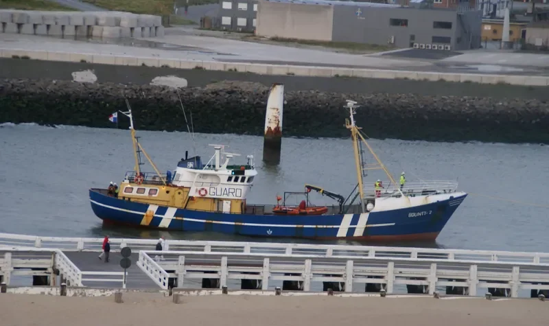 BOUNTY 2 Standby-Safety Vessel IMO 7129647 photo 8