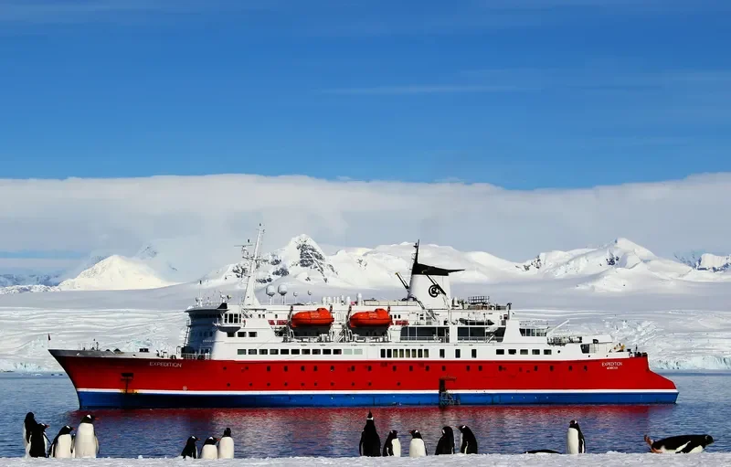 EXPEDITION Passenger Ship IMO 7211074 photo 7