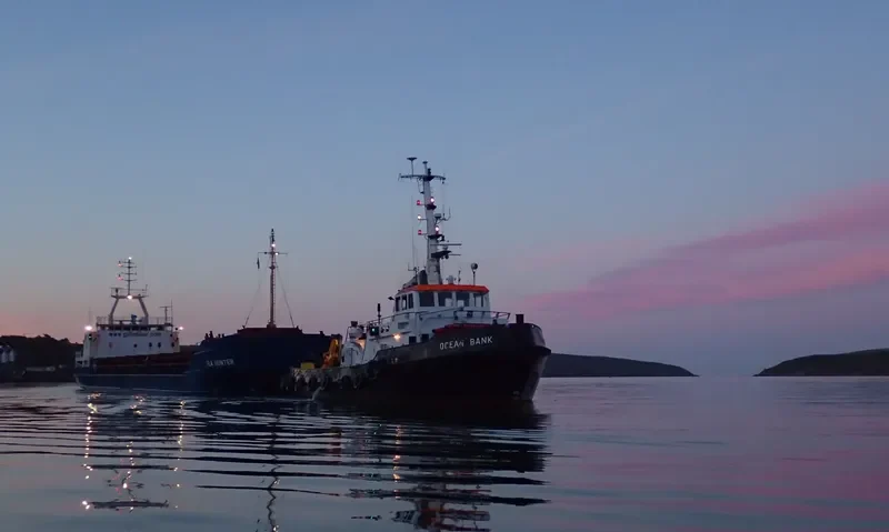 OCEAN BANK Tug Boat IMO 7222968 photo 2