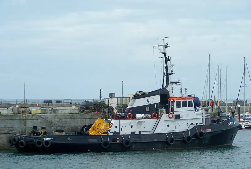 OCEAN BANK Tug Boat IMO 7222968 photo 3