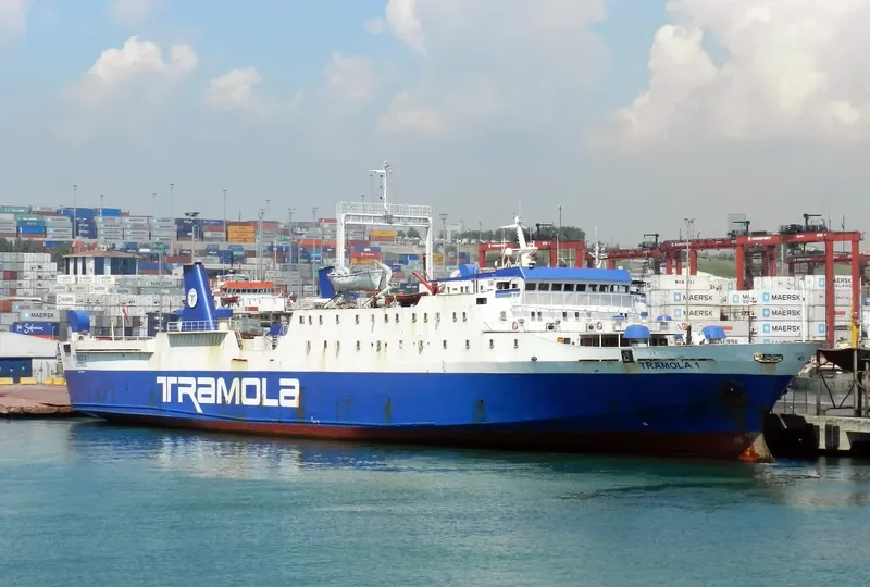 TRAMOLA 1 Ro-Ro IMO 7224461 photo 2