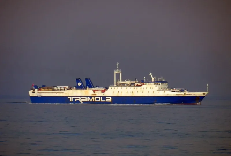 TRAMOLA 1 Ro-Ro IMO 7224461 photo 5