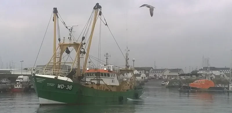 MAARTEN LUTHER Fishing Vessel IMO 7226354 photo 7
