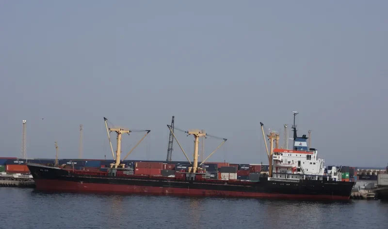 AMAL STAR General Cargo IMO 7229758 photo 3