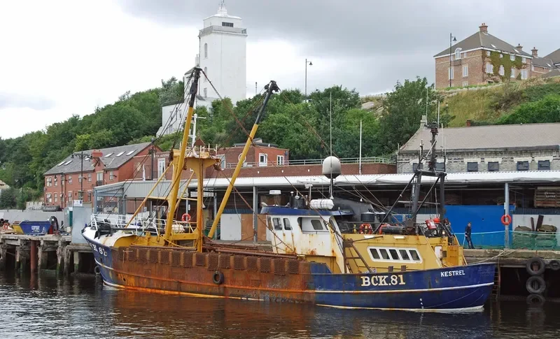 KESTREL Fishing Vessel IMO 7230147 photo 9
