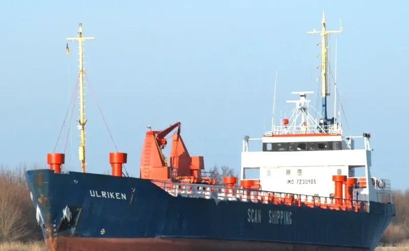 ULRIKEN General Cargo Vessel IMO 7230185 photo 2