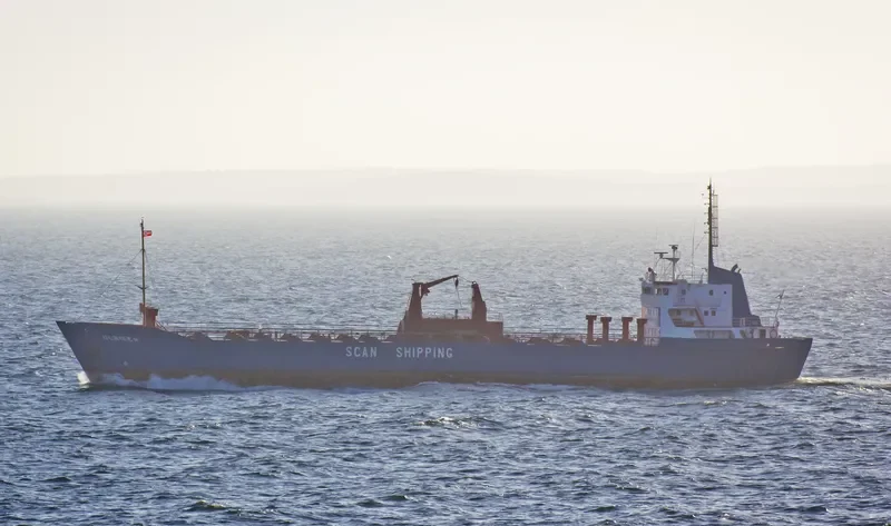 ULRIKEN General Cargo Vessel IMO 7230185 photo 5
