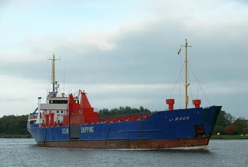 ULRIKEN General Cargo Vessel IMO 7230185 photo 7