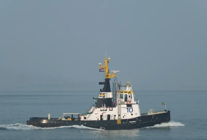 MULTRATUG 10 Tug Boat IMO 7232638 photo 4