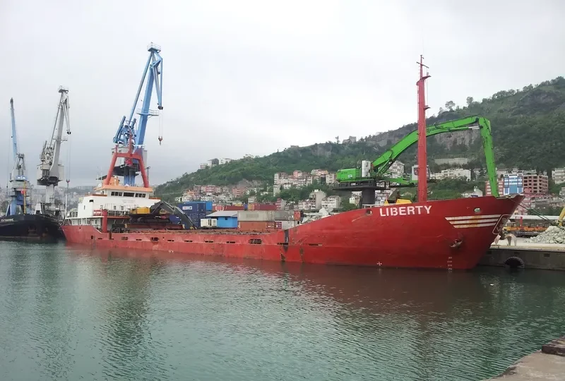 LIBERTY General Cargo Vessel IMO 7237236 photo 3