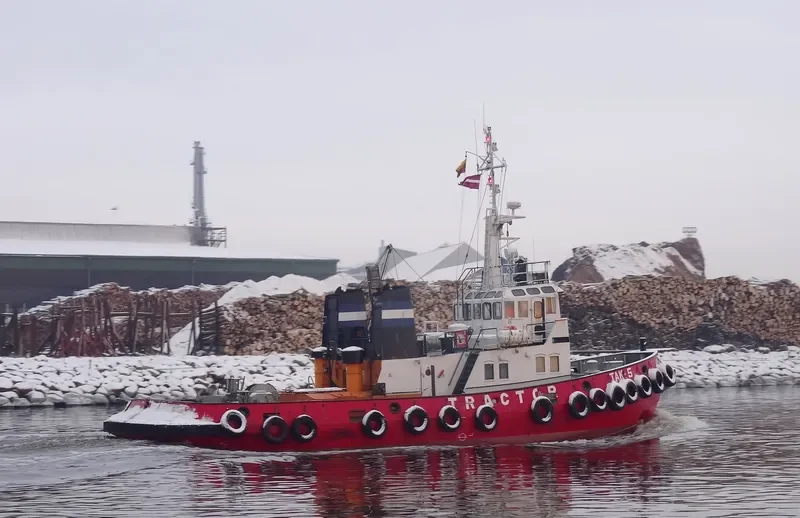 TAK 5 Tug Boat IMO 7237262