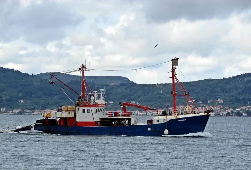 MARINERO II Fishing Vessel IMO 7302847 photo 9