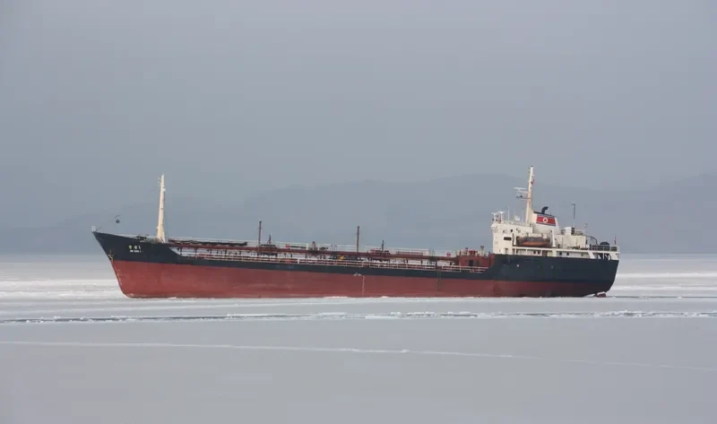 AN SAN 1 Tanker IMO 7303803 photo 3
