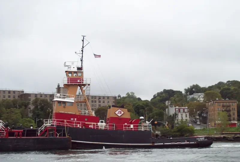 LUCY REINAUER General Cargo IMO 7304003 photo 2