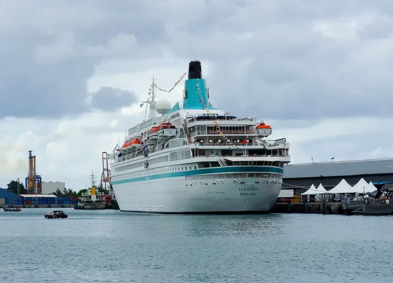 ALBATROS Passenger Vessel IMO 7304314 photo 8