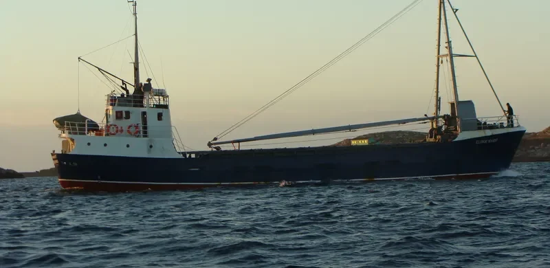 ELINOR MARIT General Cargo Vessel IMO 7304766 photo 9