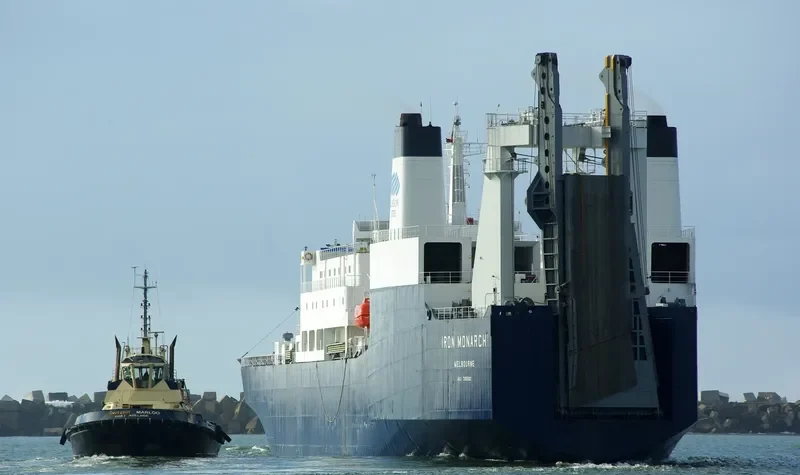 ULUSOY Ro-Ro Vessel IMO 7305502 photo 2