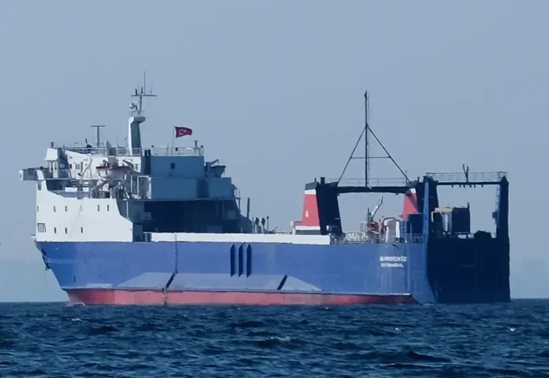 BIRDEN Ro-Ro IMO 7305772 photo 3