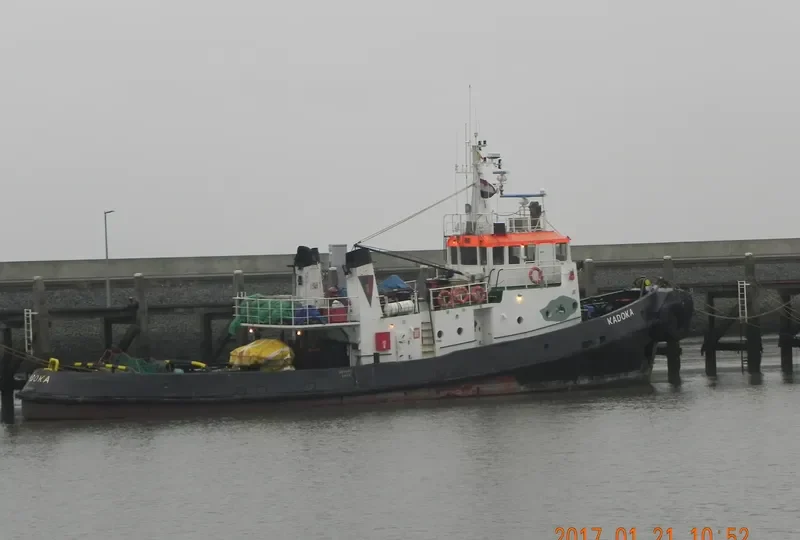 NAS PATHFINDER Tug Boat IMO 7312402 photo 10