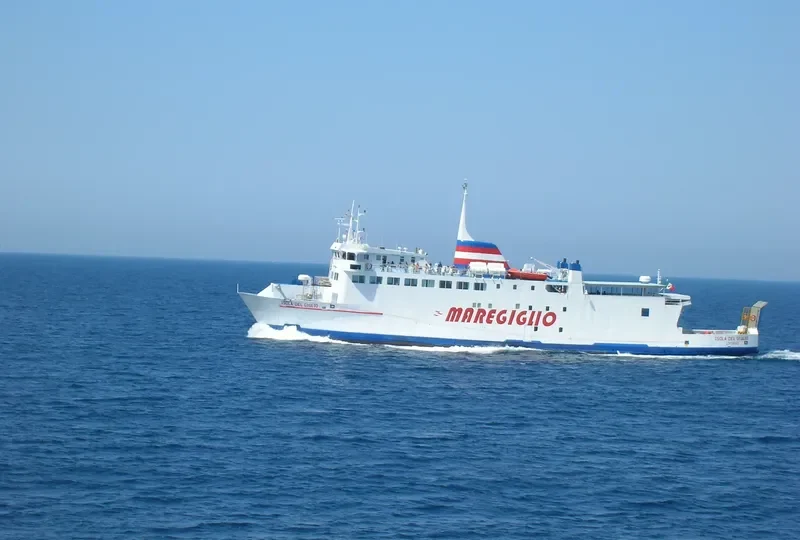ISOLA DEL GIGLIO Ro-Ro IMO 7321714 photo 10