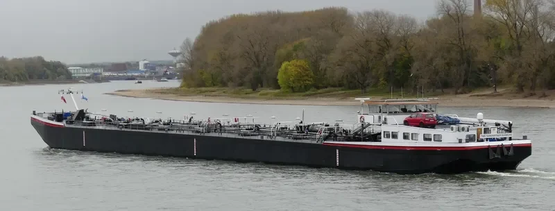 NESTOR SEVRIN Tanker IMO 7324493 photo 3