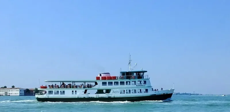 BURANO 2 Passenger Ship IMO 7325100 photo 3