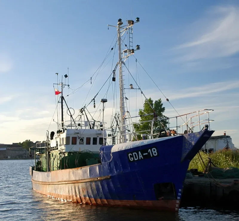 GDA 18 Fishing Vessel IMO 7325588 photo 4