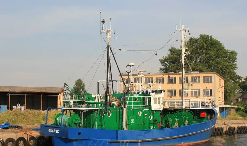 GDA 18 Fishing Vessel IMO 7325588 photo 7
