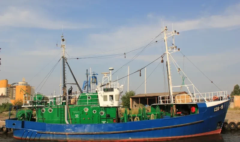 GDA 18 Fishing Vessel IMO 7325588 photo 8