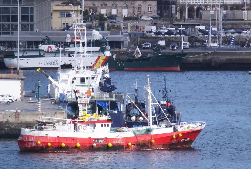 EDER SANDS Fishing Vessel IMO 7326051 photo 5