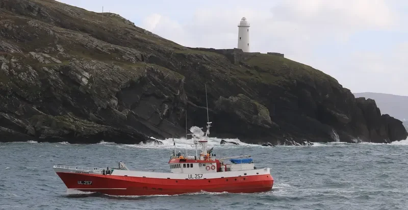 EDER SANDS Fishing Vessel IMO 7326051 photo 10