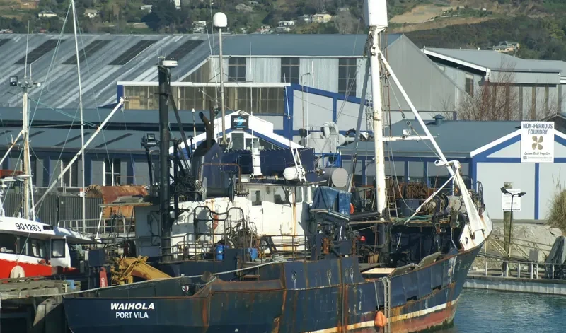 WAIHOLA Fishing Vessel IMO 7327835