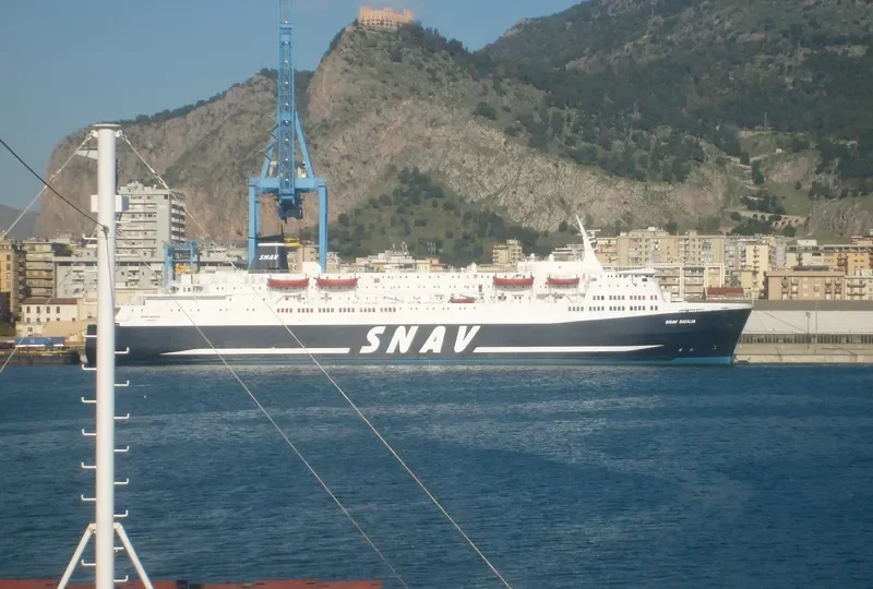 SNAV SICILIA Ro-Ro Vessel IMO 7333822 photo 6