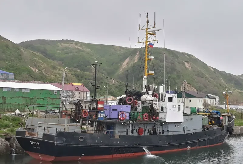 BRIZ M Fishing Vessel IMO 7336123 photo 6