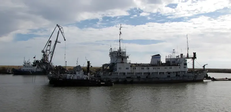 AKHTUBINSK General Cargo IMO 7336226 photo 3