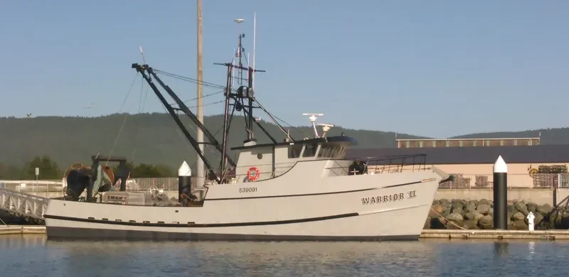 WARRIOR II Fishing Vessel IMO 7338195 photo 2