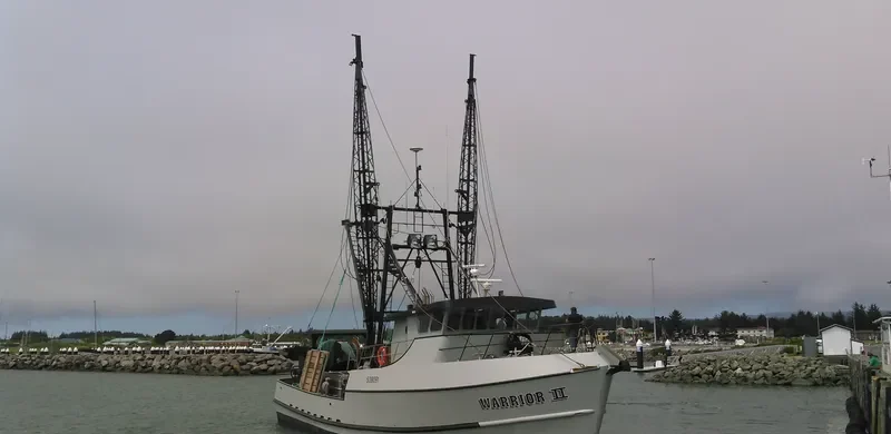 WARRIOR II Fishing Vessel IMO 7338195 photo 3