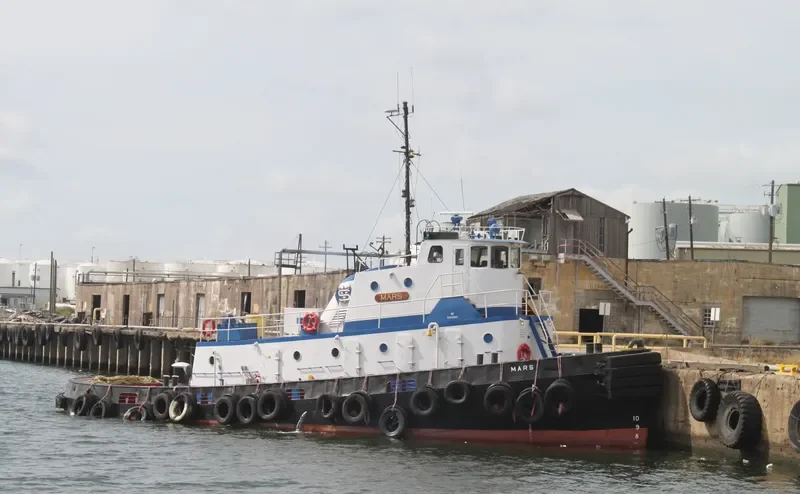 MARS Tug Boat IMO 7338327 photo 5