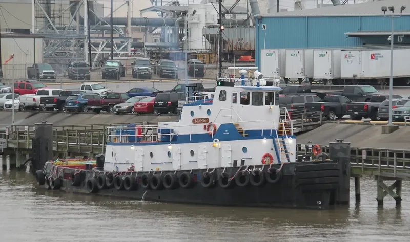 MARS Tug Boat IMO 7338327 photo 7
