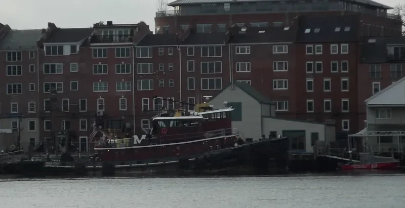 DRUM POINT Tug Boat IMO 7338353 photo 6