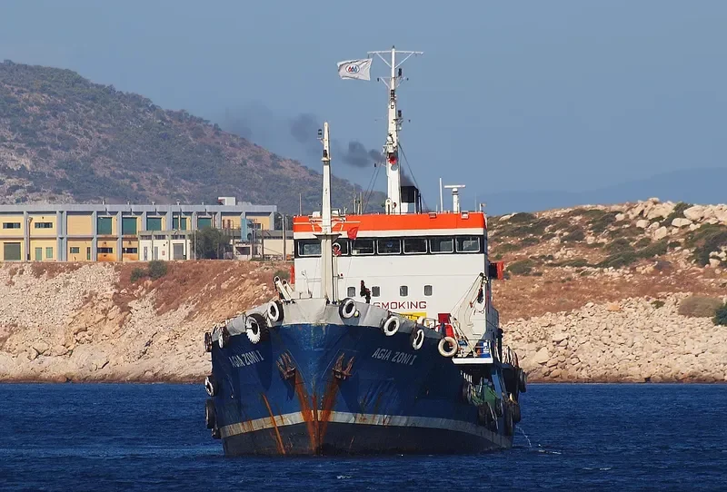 AGIA ZONI I Tanker IMO 7342275 photo 8