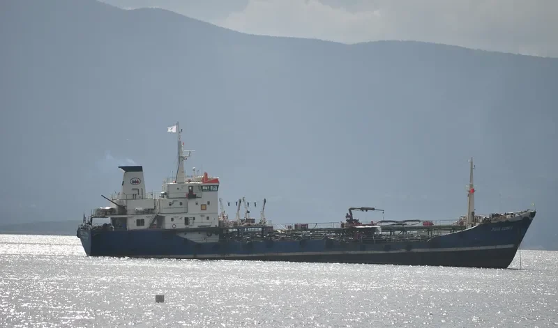 AGIA ZONI I Tanker IMO 7342275 photo 9
