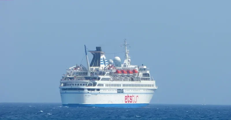 DELPHIN Passenger Ship IMO 7347536
