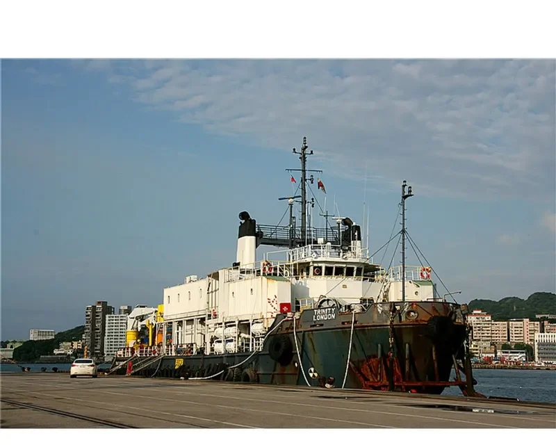 TRINITY LONDON Offshore Vessel IMO 7349443 photo 2
