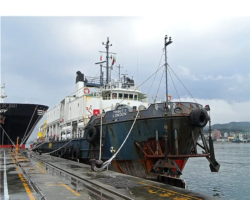 TRINITY LONDON Offshore Vessel IMO 7349443 photo 9