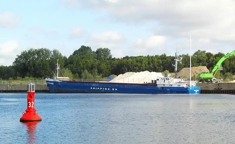 BARENTSZZEE General Cargo IMO 7349467 photo 4