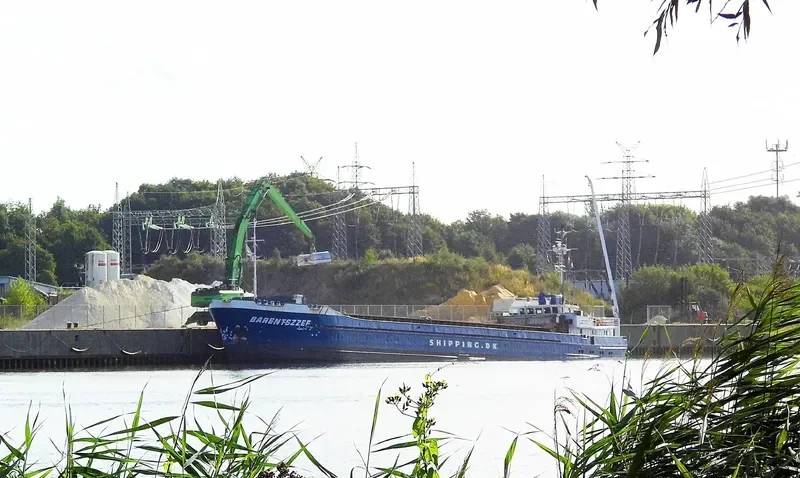 BARENTSZZEE General Cargo IMO 7349467 photo 6